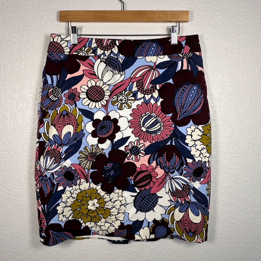 Ann Taylor Factory Floral Pencil Skirt Blue‎ Pink Burgundy Size 10 - Picture 2 of 12